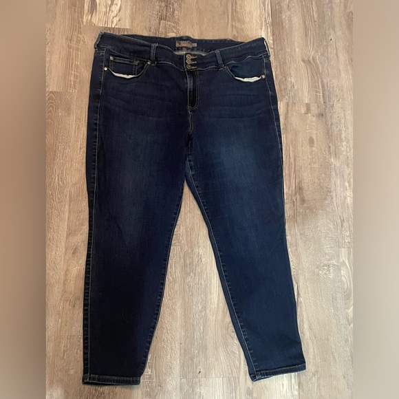 Torrid Dark Wash Skinny Jeans - Picture 2 of 3